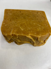 Load image into Gallery viewer, Turmeric, Sea Moss, Ginger (Face Soap)
