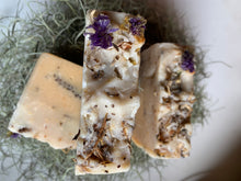 Load image into Gallery viewer, Coconut Oatmeal Goat Milk (Body Bar)