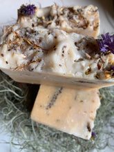 Load image into Gallery viewer, Coconut Oatmeal Goat Milk (Body Bar)